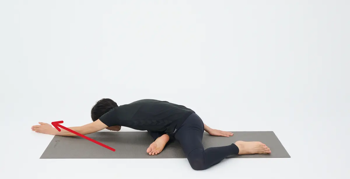 OurAge×Webエクラ　背骨ひねり状態倒し_04