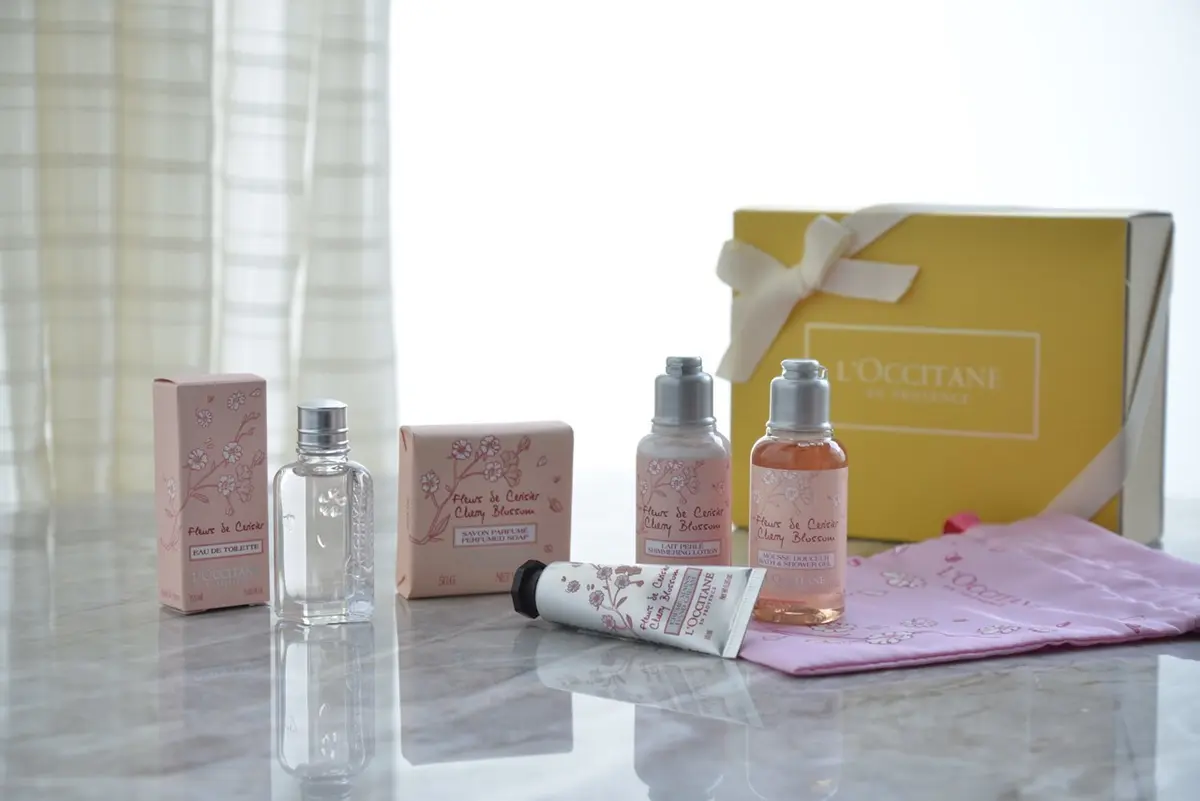 ホテル椿山荘東京とL'OCCITANE（ロクシタン）のコラボプラン「チェリーブロッサム トラベルセット」