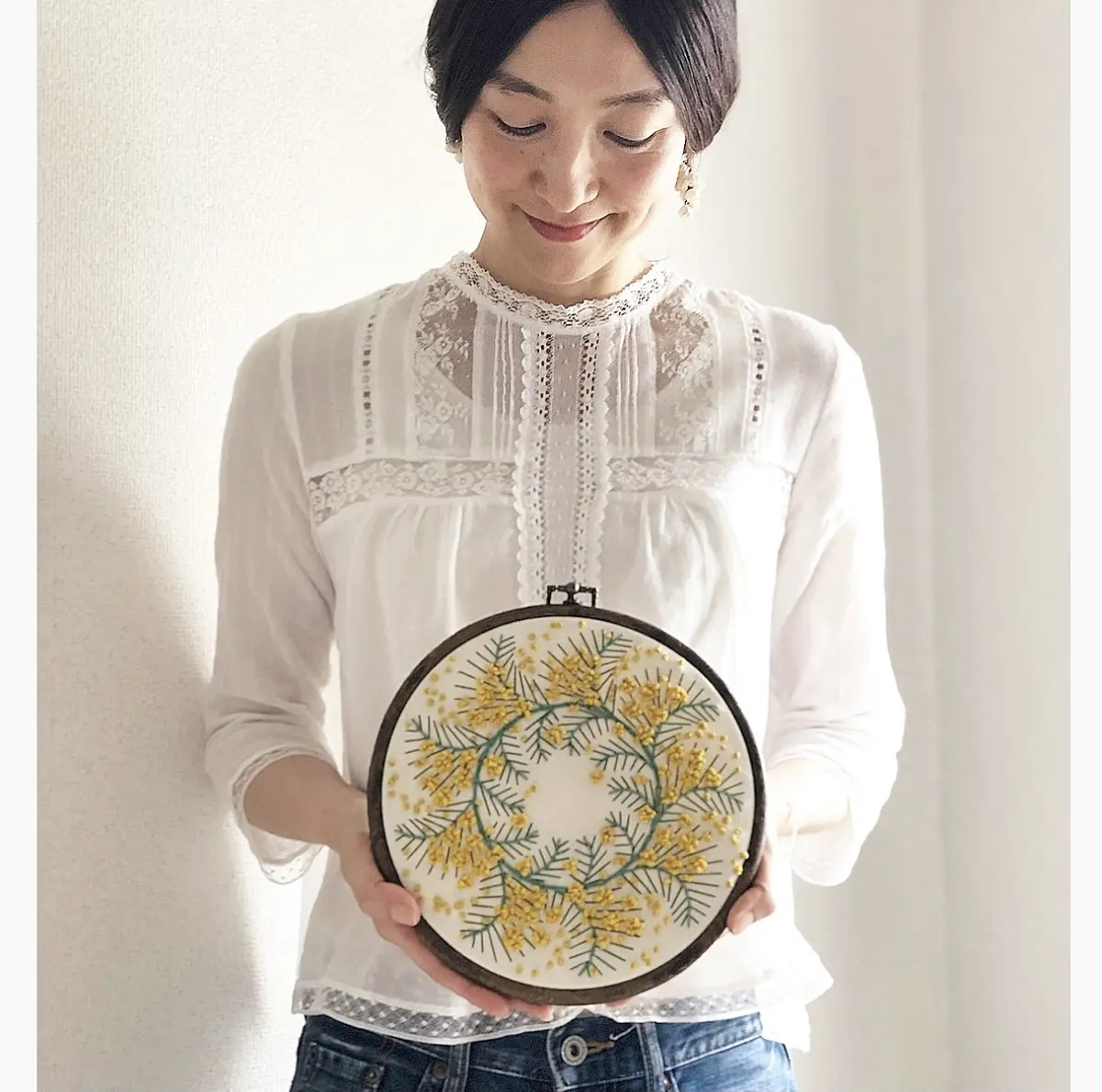 ZARA刺繍レースブラウス＋デニム♡の画像_5