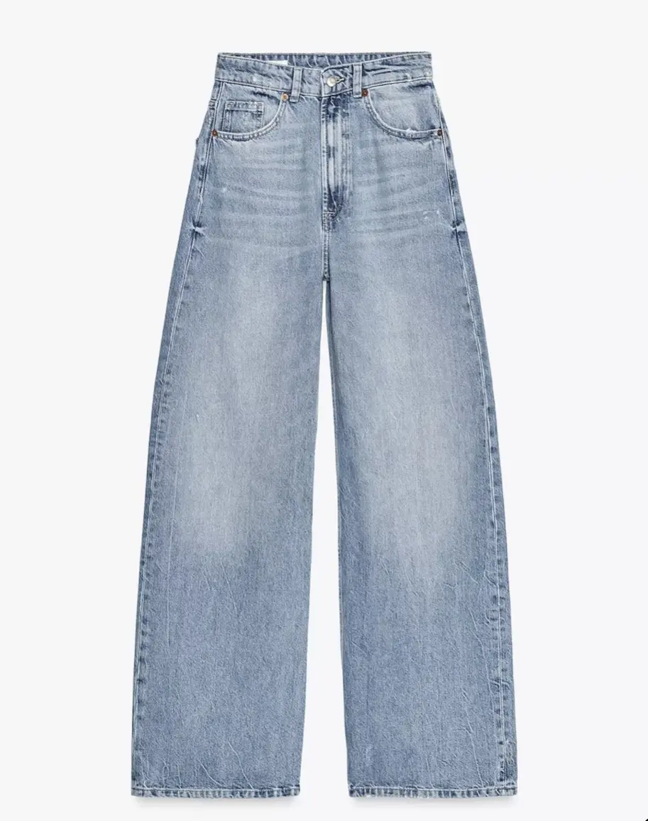 ZARAのワイドデニムにオフショルダーでの画像_1