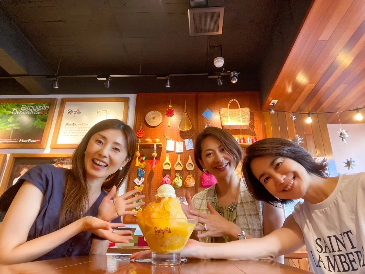 Marisol同窓会は、ラミー素材のオーの画像_1