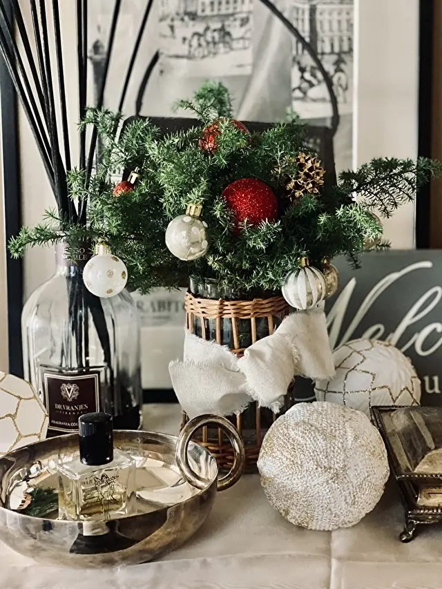 ヒムロスギを投げ入れスタイルで