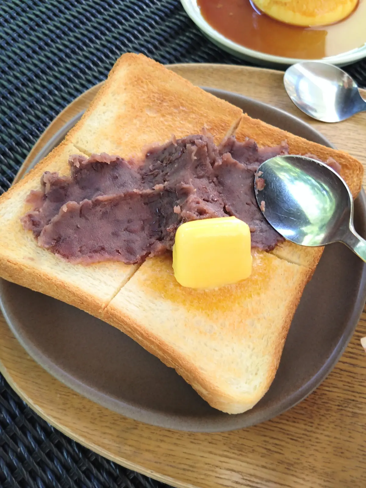 nido、ニド、善福寺公園、善福寺カフェ、カフェ巡り、モーニング、40代ファッション