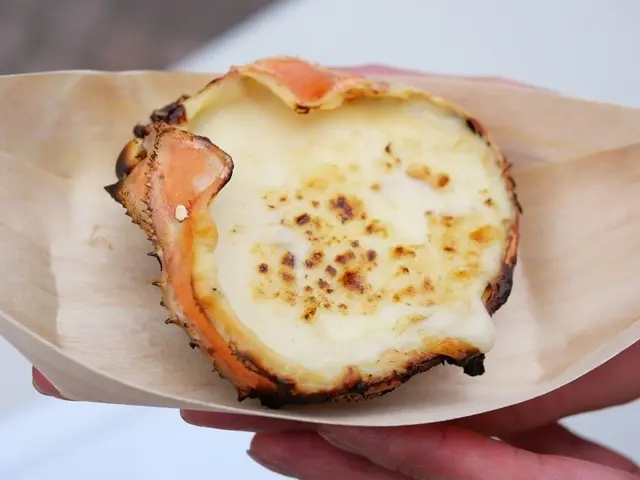 とろーり蟹甲羅グラタン