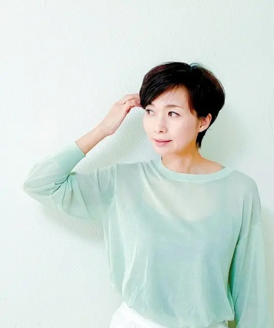 GUでトレンドのシアーニットを発見の画像_3