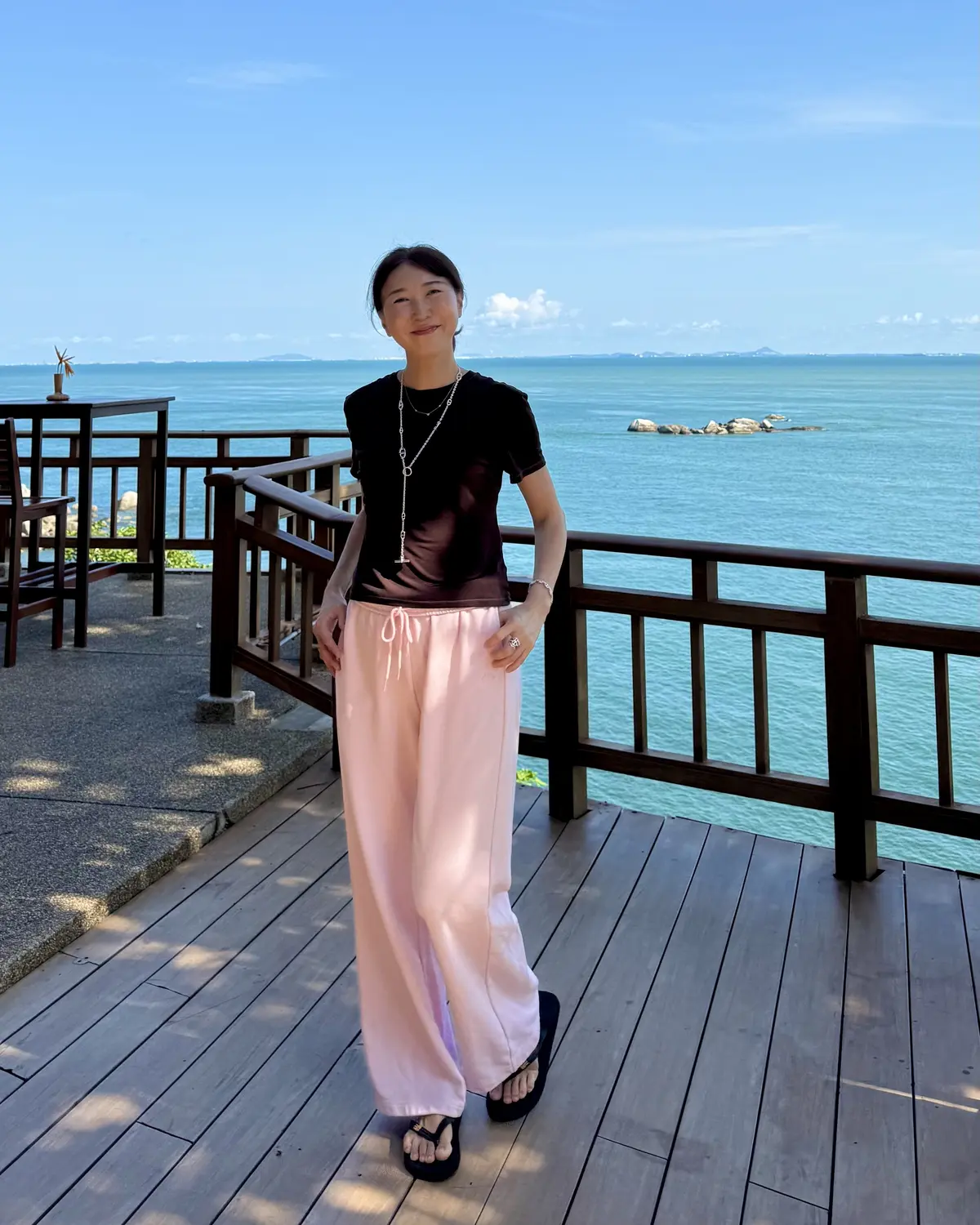 スウェットパンツ　コーデ