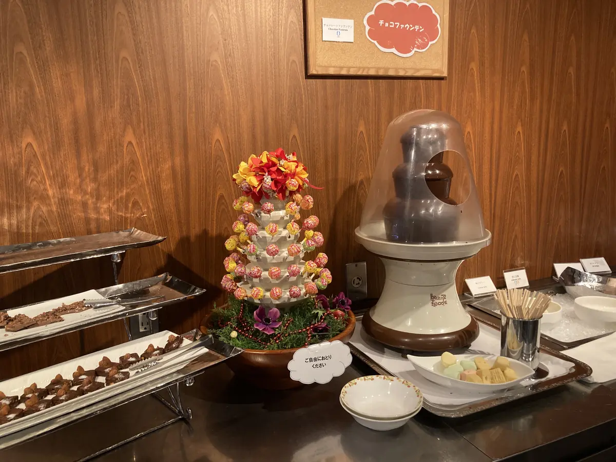 母の誕生日はホテルのビュッフェで　の画像_2