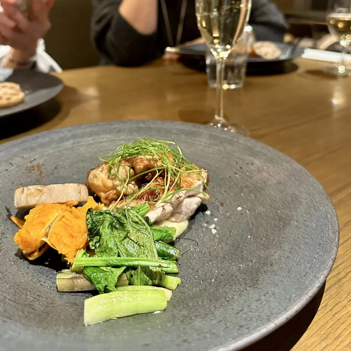 NOHGA HOTEL KIYOMIZU KYOTO　レストラン　ランチ　メイン　チキン料理