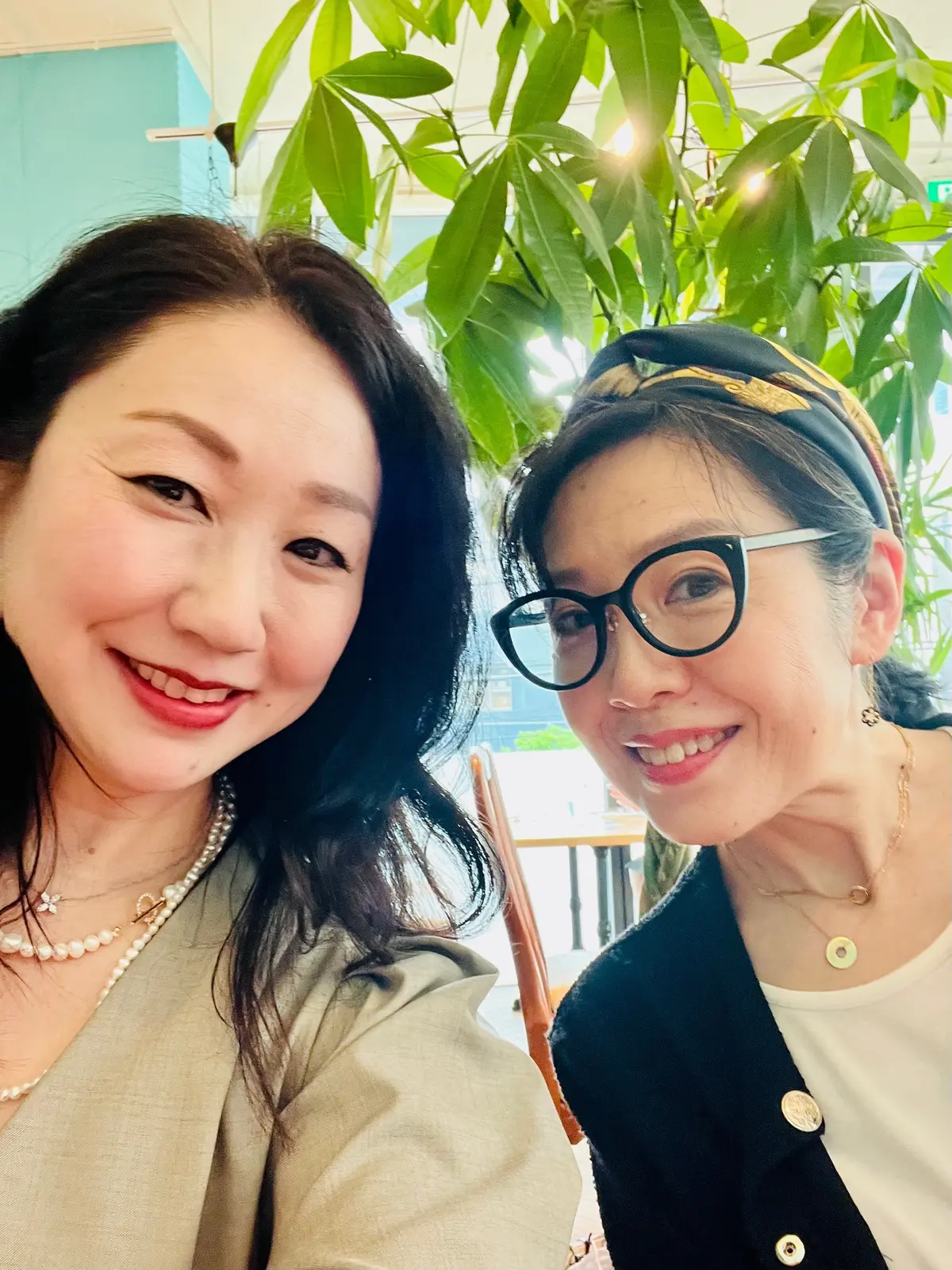 主催者のマムールオーナー、麻真さんと一緒に