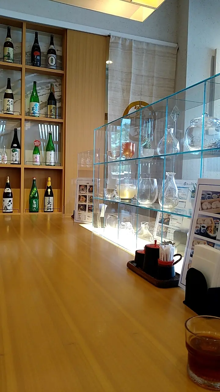 寛文五年堂の店内