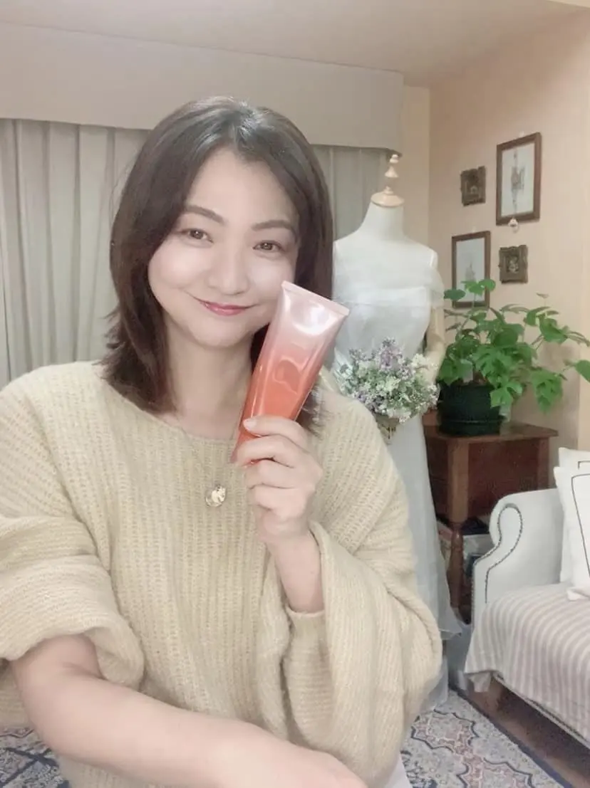 ボディにもエイジングケア。エストインテンの画像_2