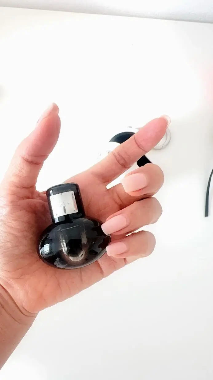 パフュームオイル　ボタリ