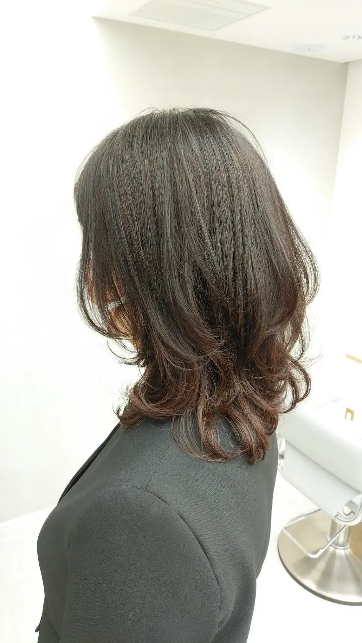 アラフィー世代　髪型