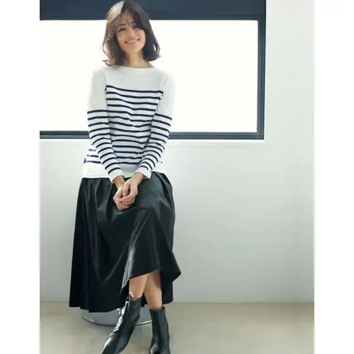 MADISONBLUE」ボーダープルオーバー