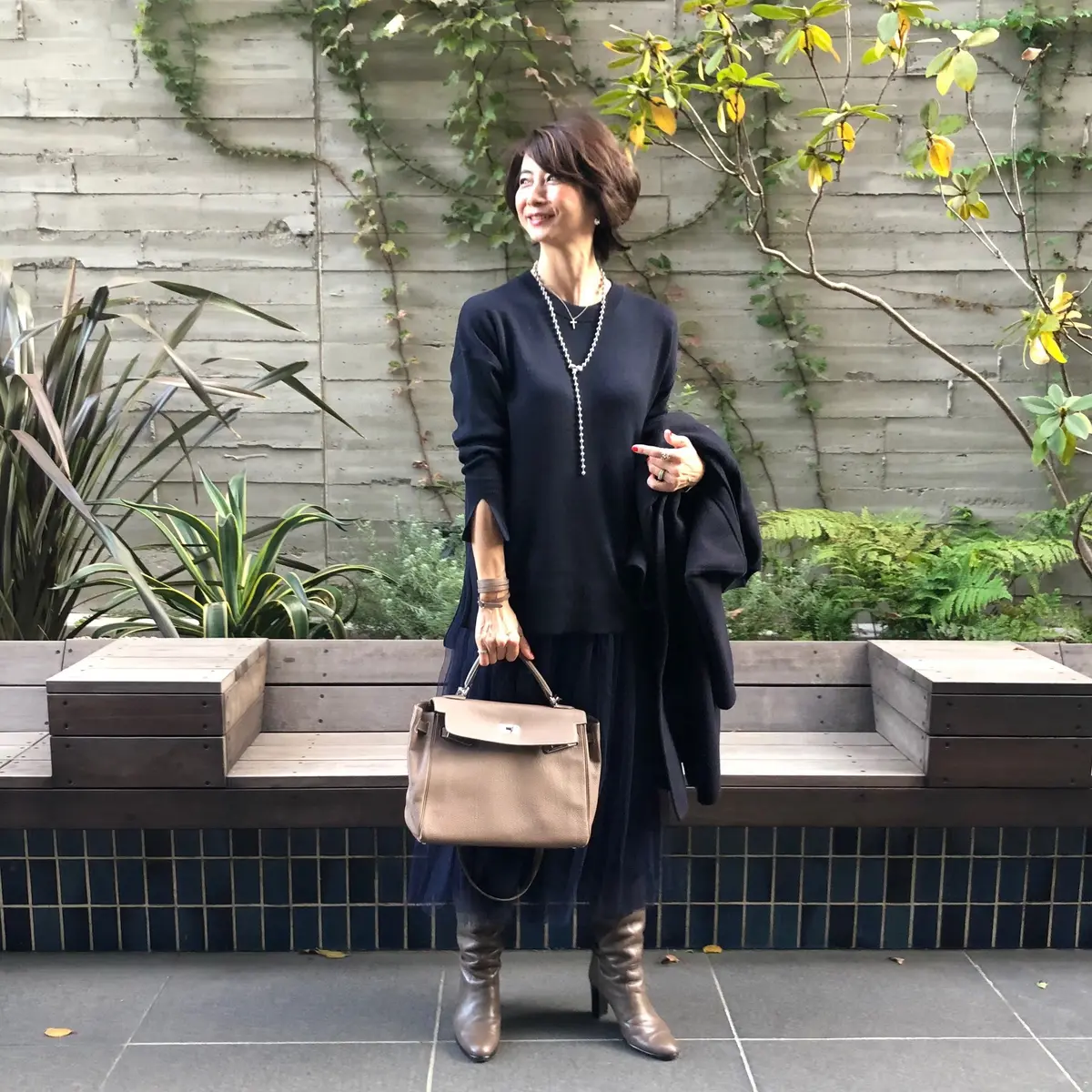 華組同期ランチは、ネイビーワントーンでの画像_3