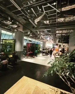 八重洲ミッドタウン　２階