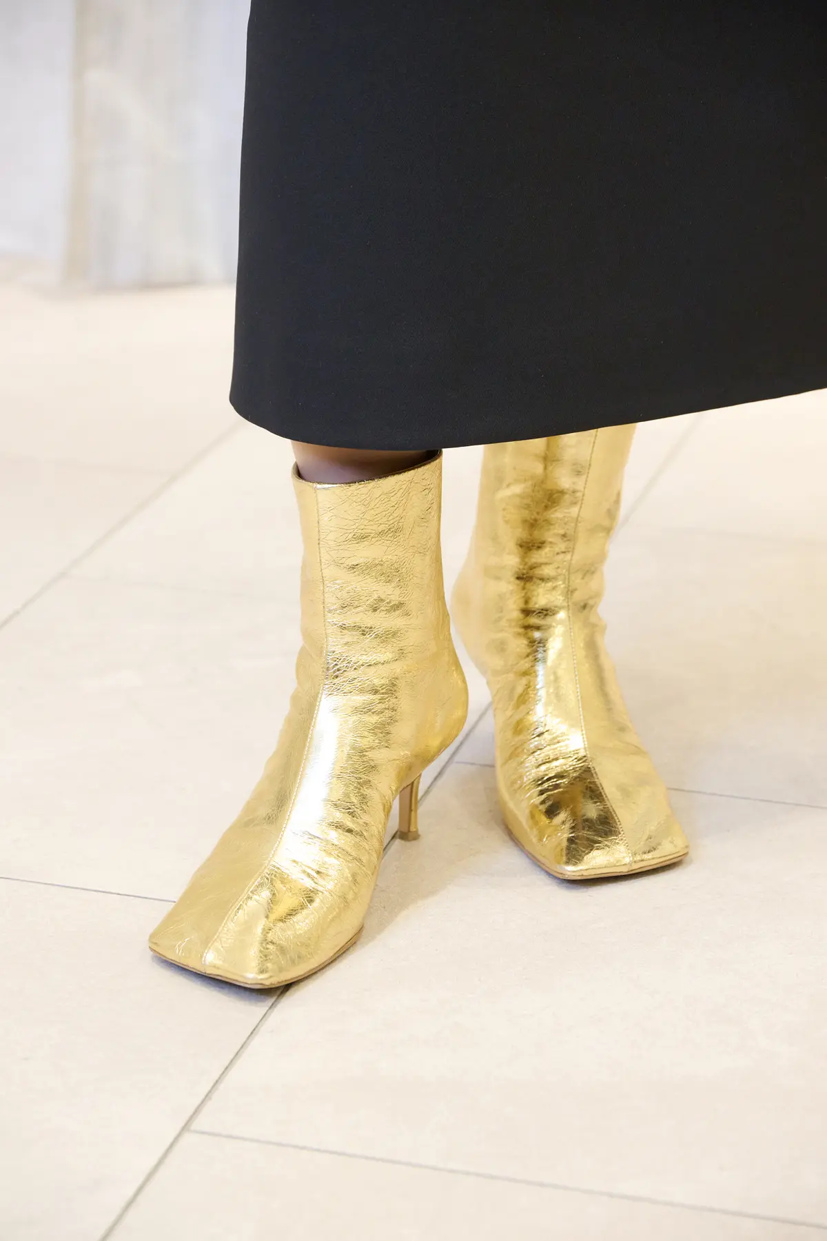 エクラ華組 岡部みわこさんのパーティスタイル Pipichicはブーツ