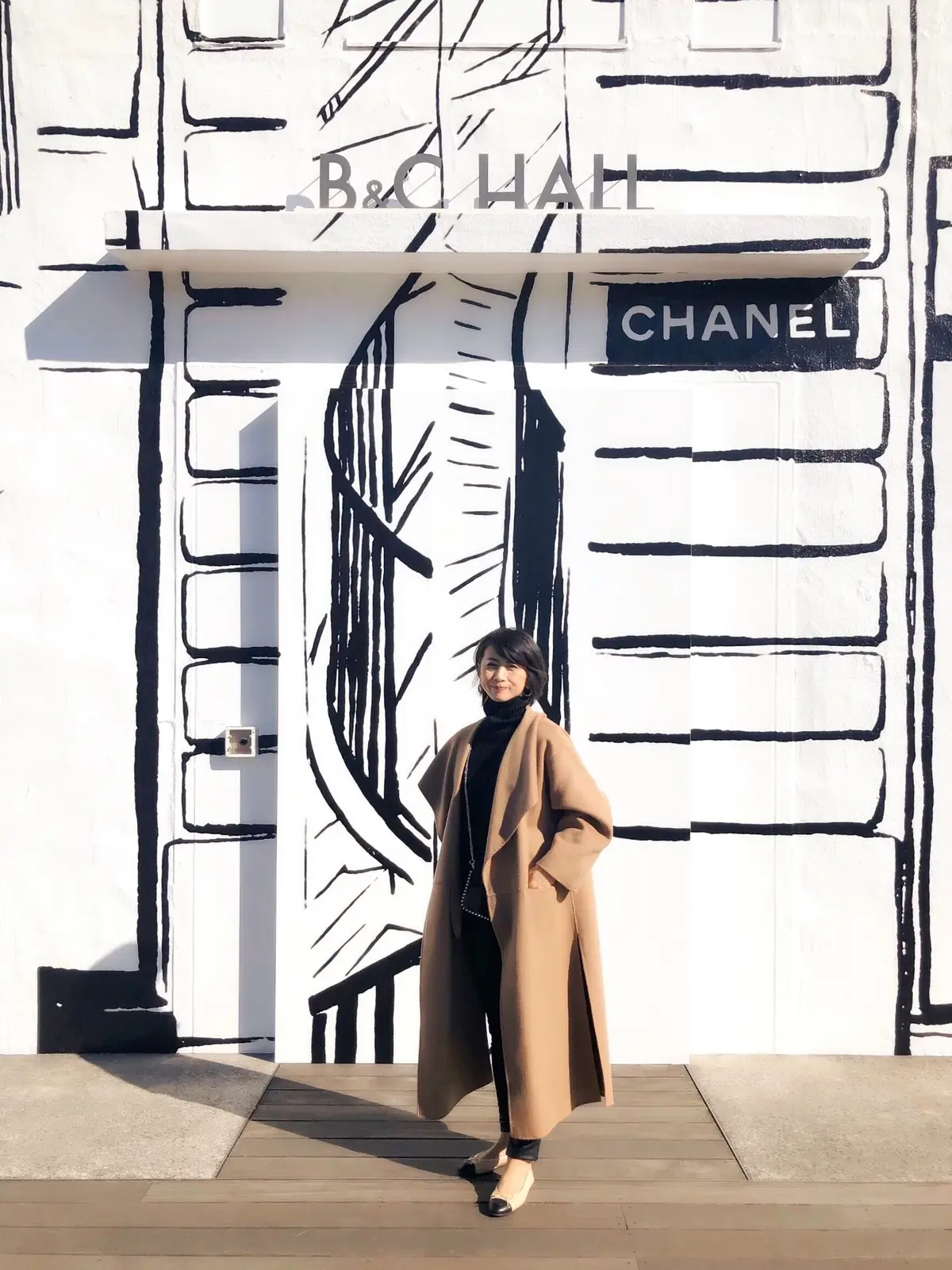 お気に入りキャメル色のコートとシャネル展の画像_5