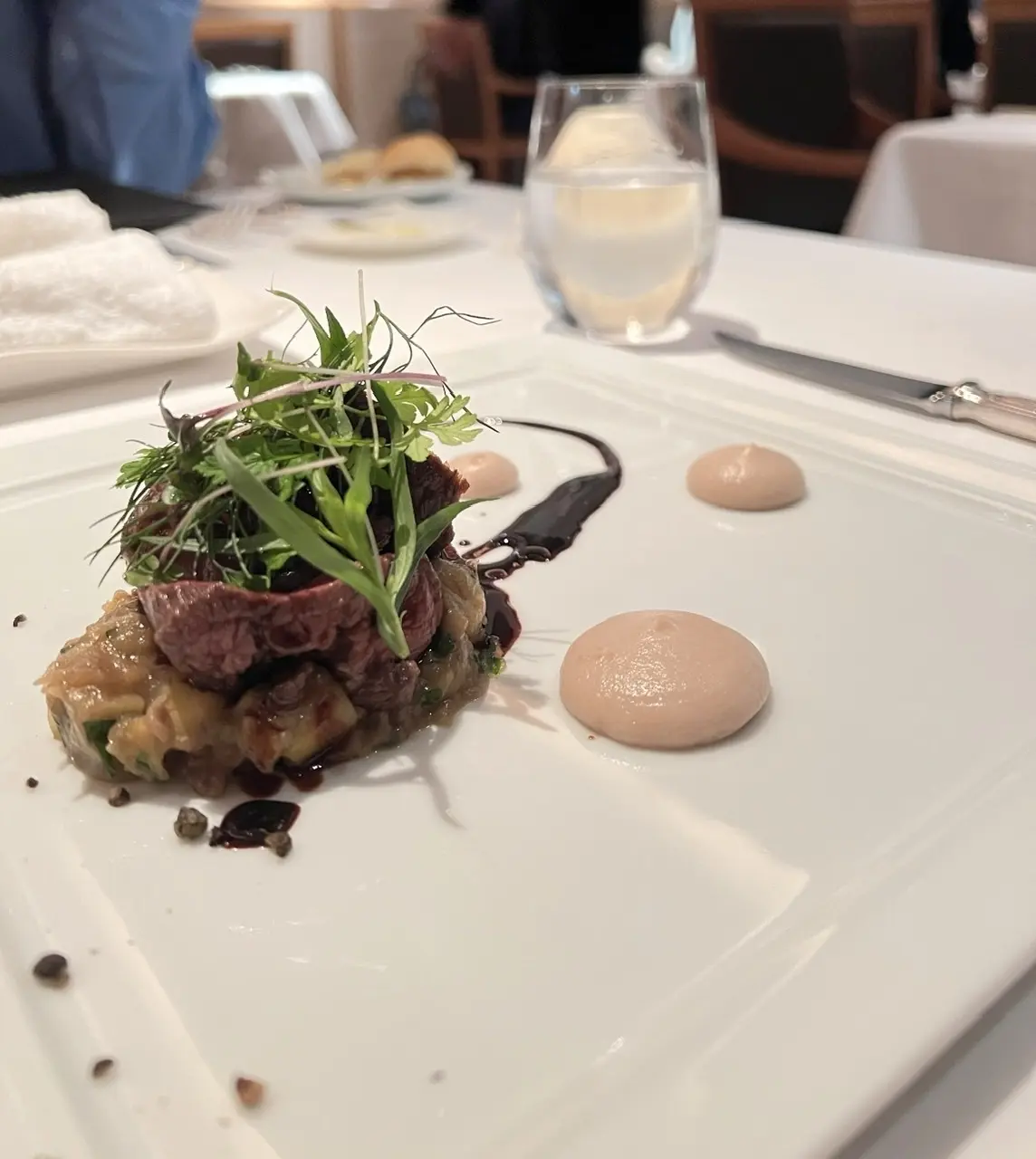 ZARAのボウタイブラウス@丸の内ディナの画像_10