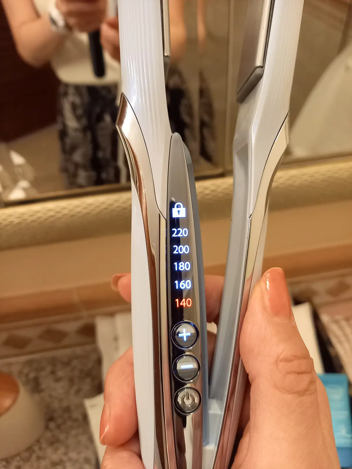 買ってよかった♡リファストレートアイロンの画像_3