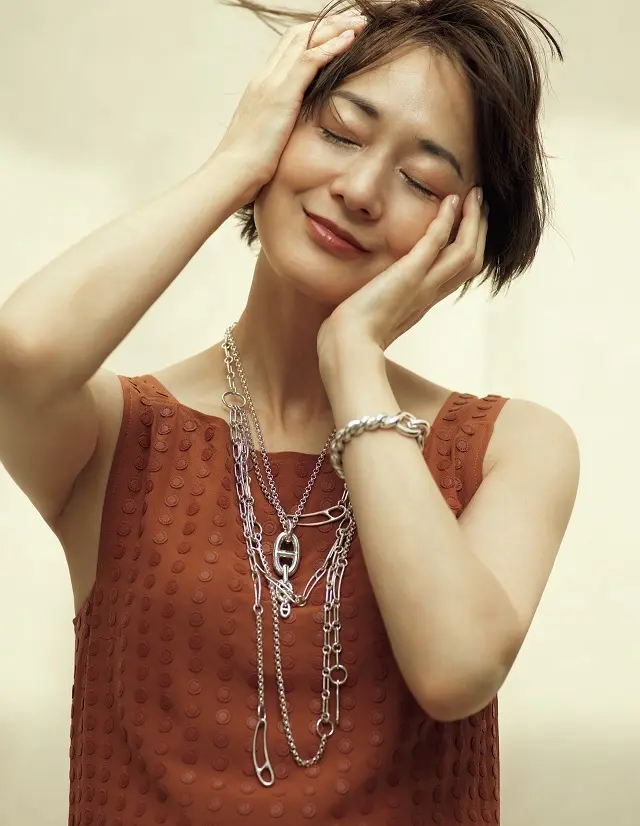 【エルメスの最新をまとうコーデ6選】極上の画像_4