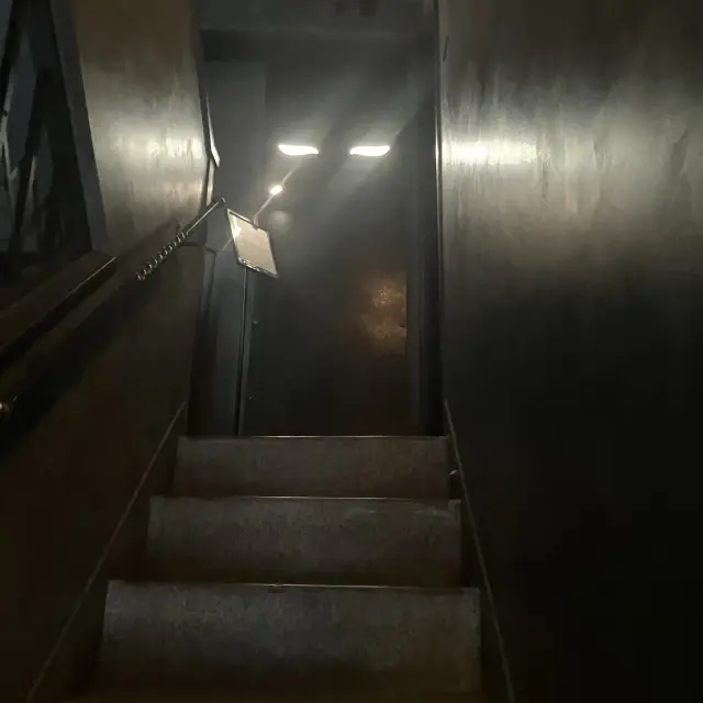 銀座のディープな隠れ家サロンでクリームテの画像_2