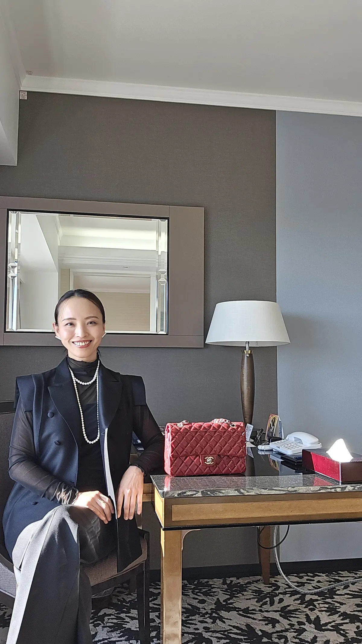 以前にご紹介したオールブラックコーデ