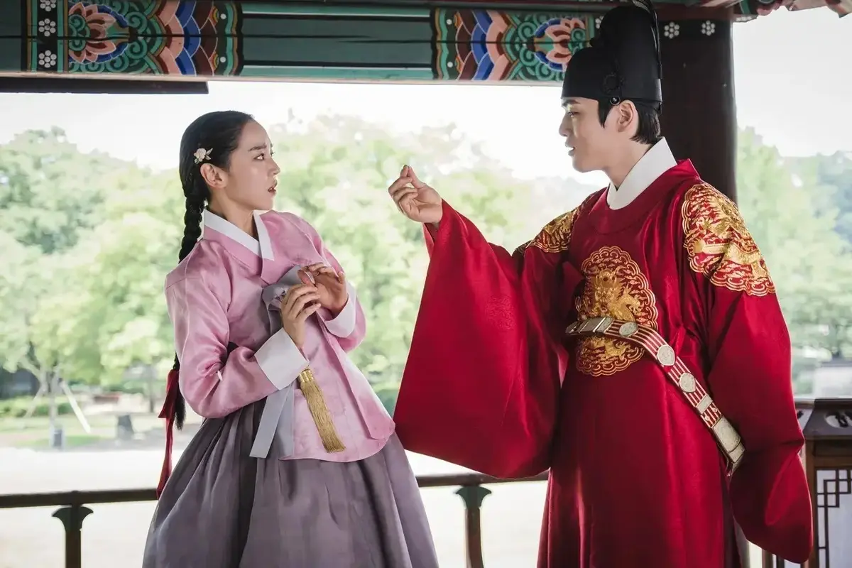 哲仁王后 ～俺がクイーン!?～