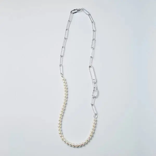 blanc iris 淡水パール×シルバーチェーンネックレス ￥77,000