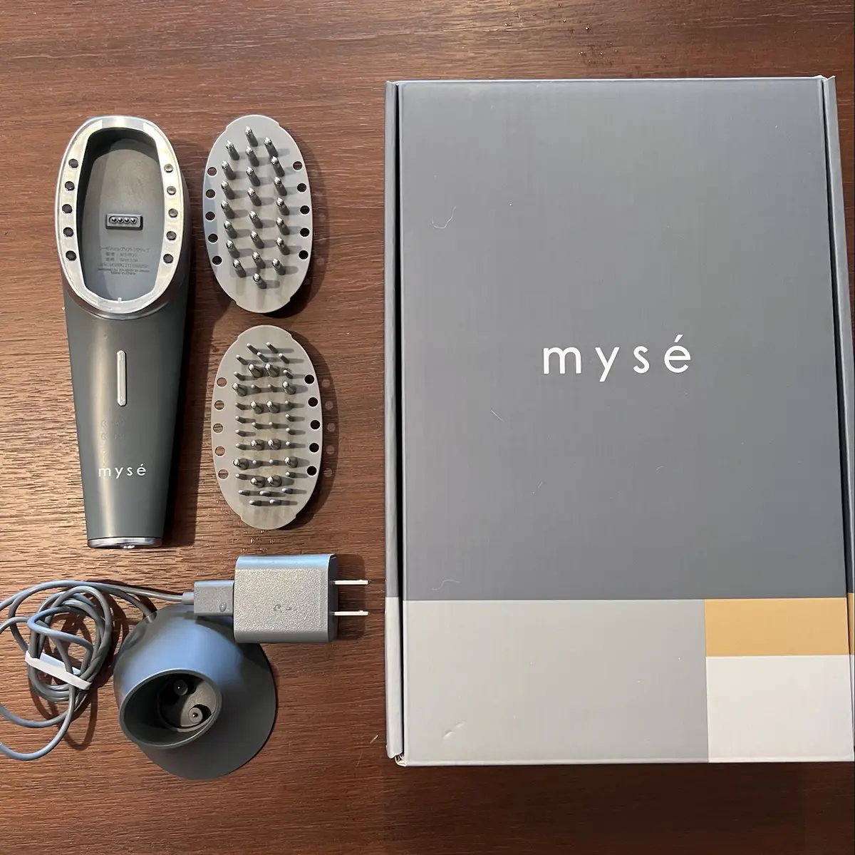 ヤーマンのブラシ型美顔器スカルプリフト　アクティブ