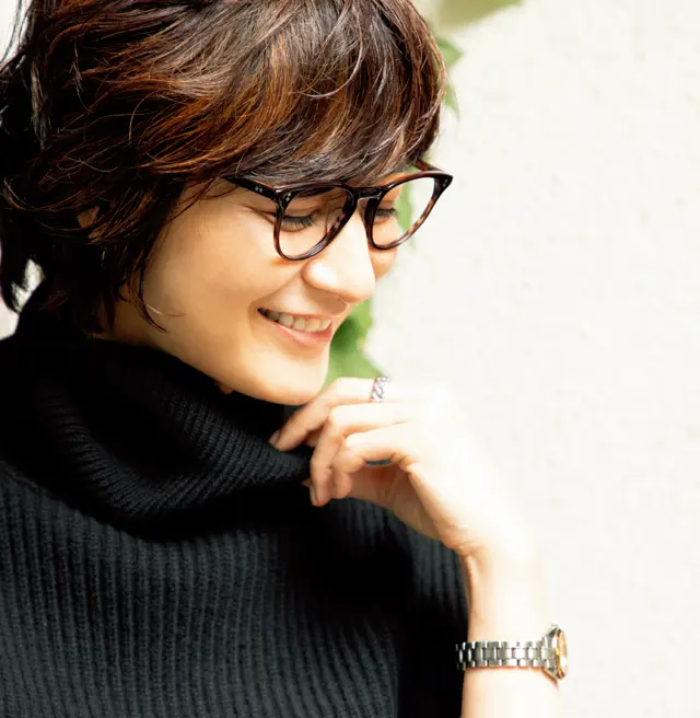 大人のメガネ上手代表 富岡佳子さん