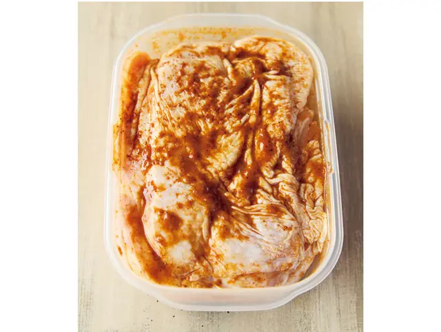 持ち寄りパーティのときも、マリネした状態のままで持っていけるから便利