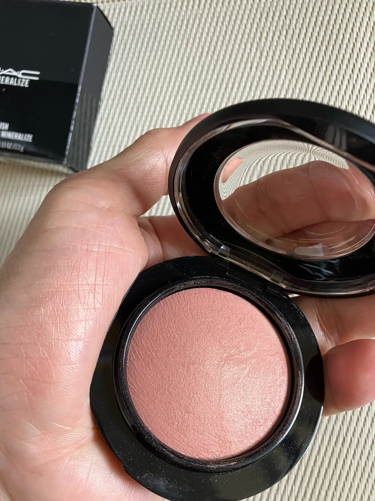 カラー診断　イエベ　MAC ウォームソウル　イエベ秋　イエベリップ　イエベチーク　MAC  &Be 16タイプパーソナルカラー診断　調布トリエ RinToマジック　