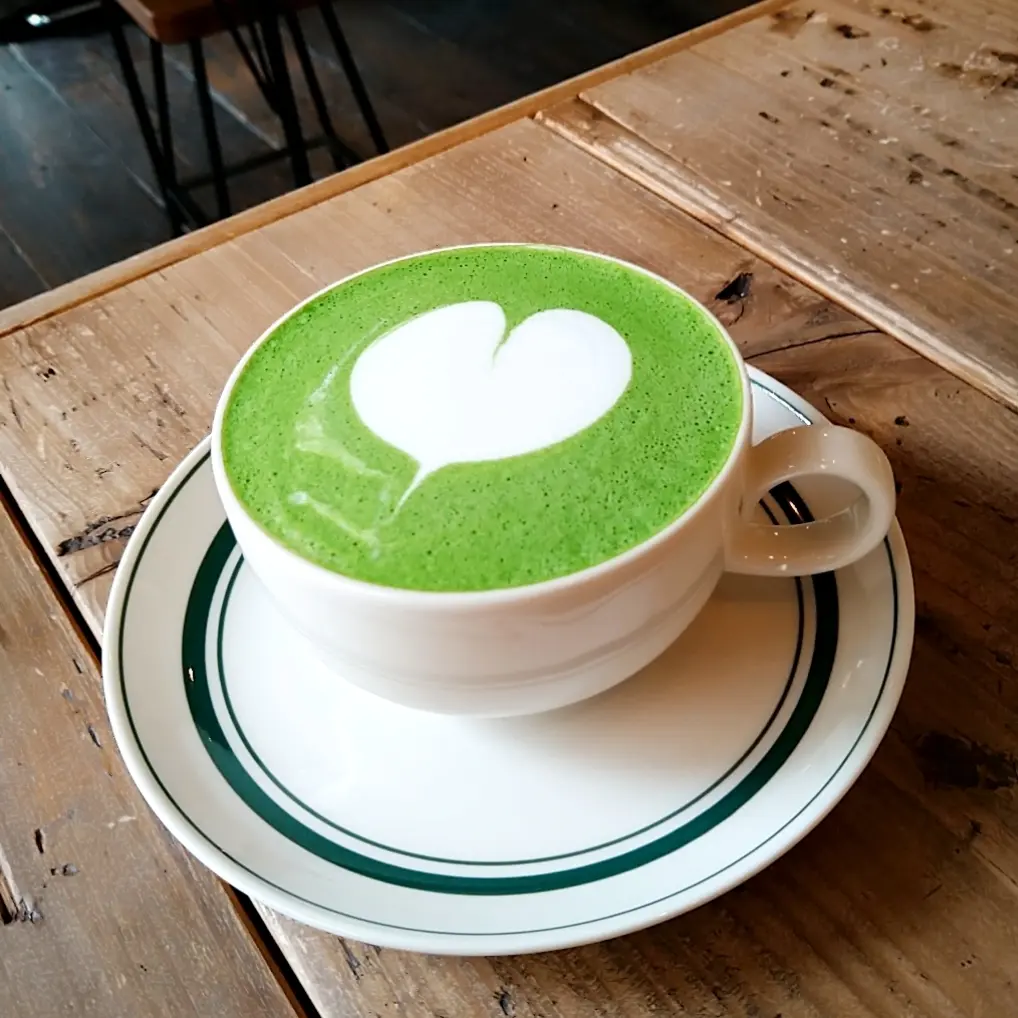 西荻窪の日本茶専門店「サテン」抹茶ラテ