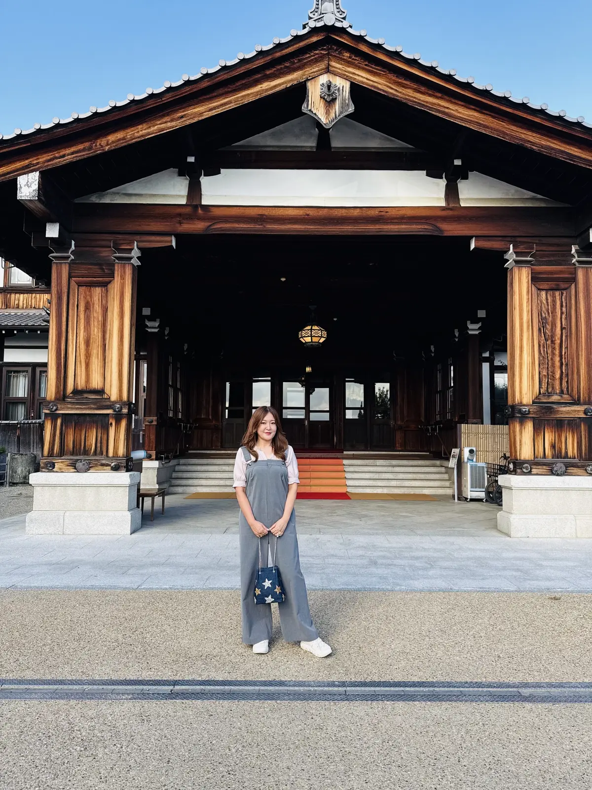 奈良　奈良グルメ　ならまち グルメ　蔵　おでん　ならまちグルメ　GU サロペット　大人カジュアル　UGG スニーカー