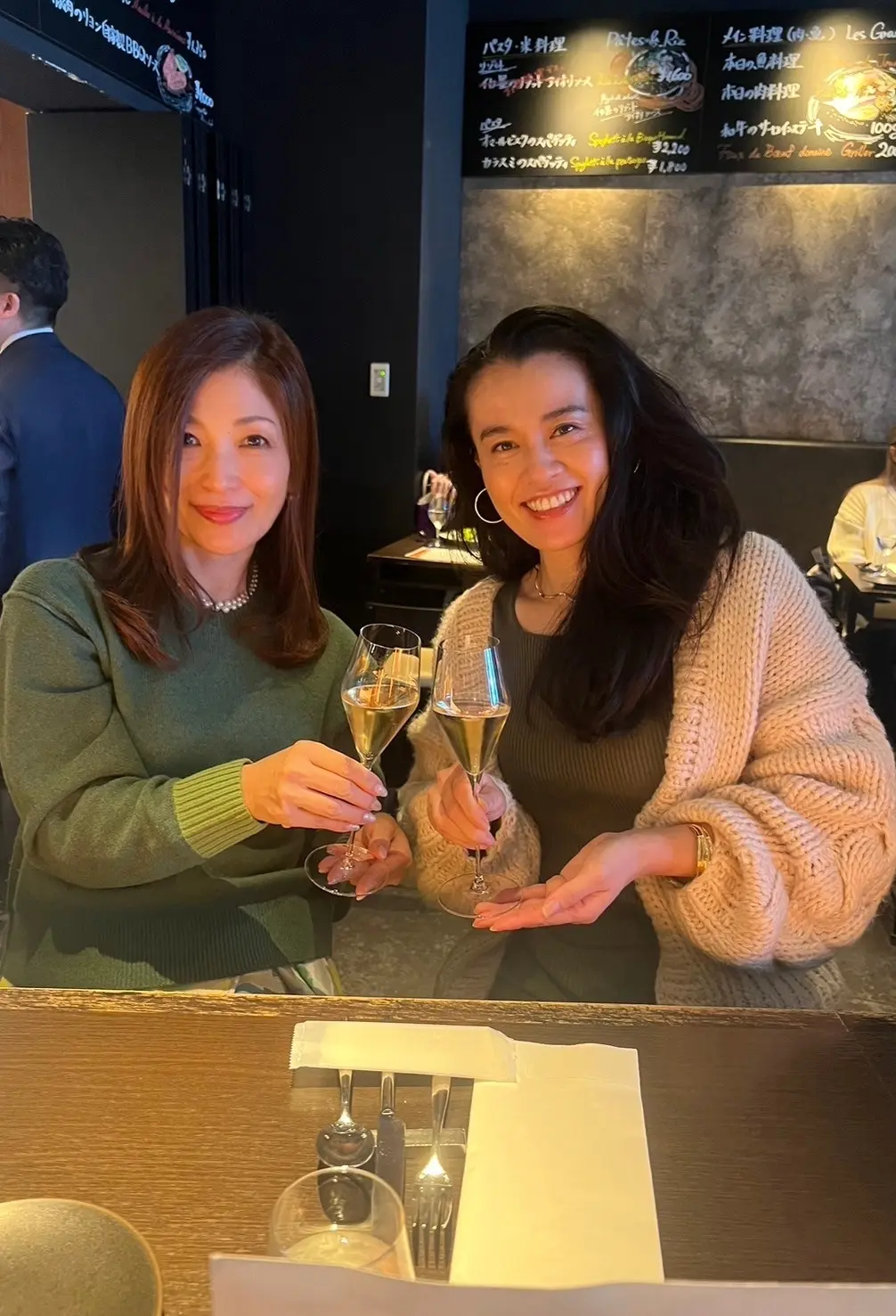 ビッグスマイルの彼女と観たクリスマスツリの画像_5