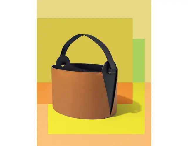 アルマーニ / カーザのバスケット「ピーコート」