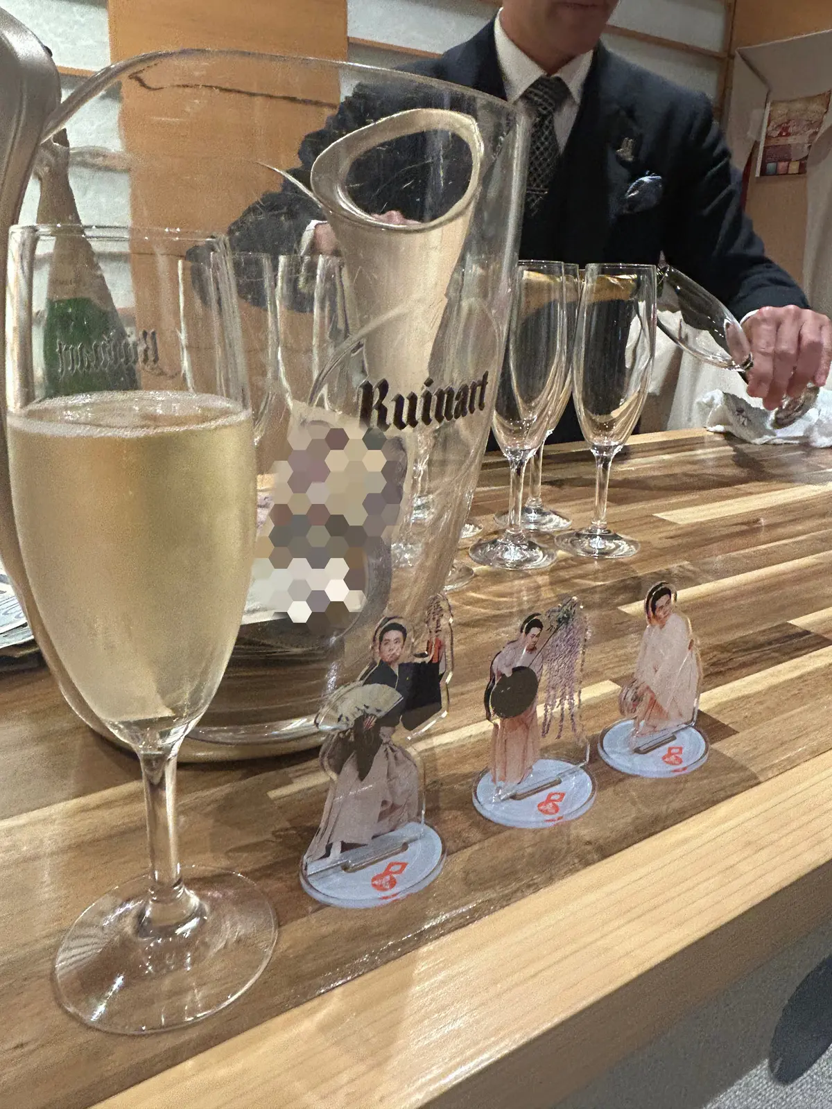 谷口裕和の會　ギンザシックス　観世能楽堂　シャンパン　アクスタ