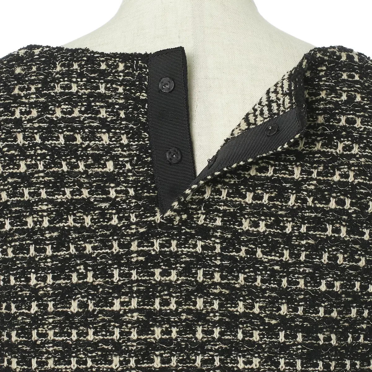 ディープカラーや表情のある素材で、ムードの画像_4