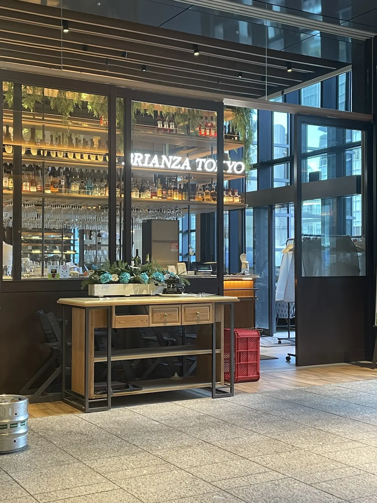 大手町のブルーなレストランランチ＆浅草散の画像_1