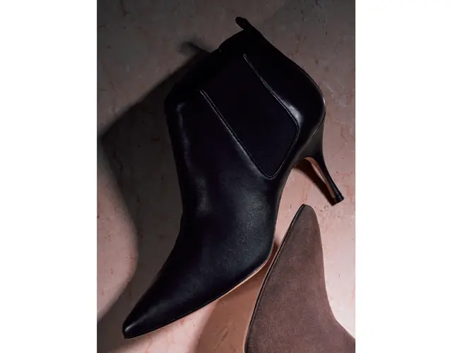 （7）￥171,600／ブルーベル・ジャパン（マノロ ブラニク）