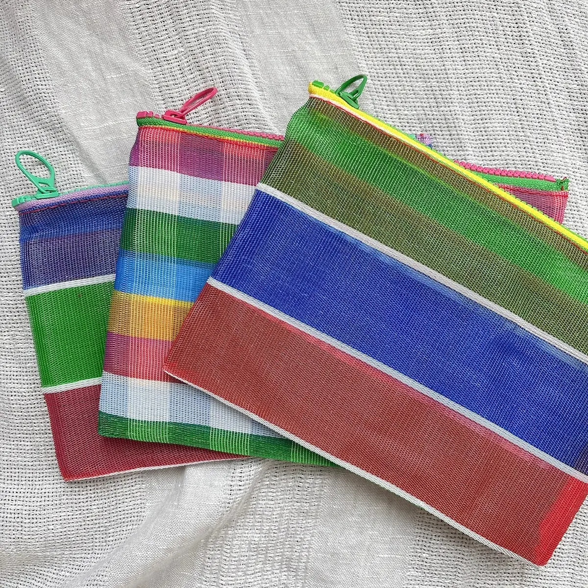 台湾みやげ　高建　ポーチ