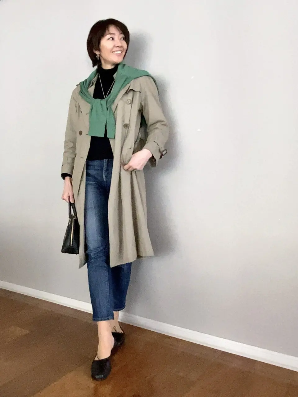 SPELTAの黒バレエシューズコーデ