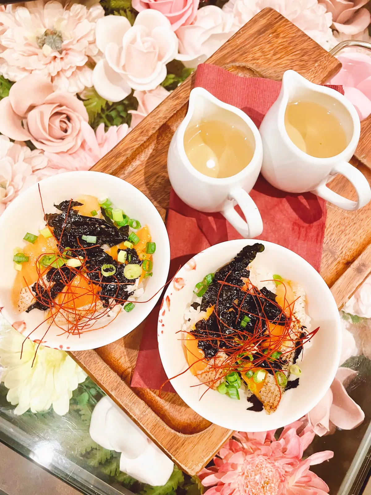 Afternoon Flower Lounge Tea Bloomy 銀座店、カンノーロ、美味しいアフタヌーンティー、美味しいランチ、美味しい女子会、可愛い女子会、映えるアフタヌーンティー、お花のアフタヌーンティー、ミシュラン星付きシェフ監修、ロブションシェフ監修、ムース、いちごムース、ヨーグルトムース、ピスタチオ、いちごマカロン、苺マカロン、ココナッツ、ココナッツプリン、パンナコッタ、苺パンナコッタ、いちごパンナコッタ、いちごゼリー、いちごジュレ、Tea Bloomy 銀座店、 アフタヌーンティー フラワーラウンジ ティーブルーミー、アフタヌーンティー、お花のアフタヌーンティー、アジアンフラワー、アジアンフラワーアフタヌーンティー、 、アジアン、アジアンテイスト、アジアンインテリア、お花のテーブル、コーヒー、カフェラテ、可愛いカップ、お花のカップ、可愛いカップ&ソーサー、コーヒーカップセット、飲み放題、フリードリンク、ドリンクブュッフェ、花柄カップセット、お花のカップセット、お花のカップ、花柄カップ、花柄カップ&ソーサー、選べるカップ、紅茶、アールグレイ、ハーブティー、アールグレイティー、お茶漬け、サーモン、サーモンのお茶漬け、鮭茶漬け、ハンバーガー、ローストビーフ、ローストビーフバーガー、サーモン、オリーブ、スイーツ、乾杯酒、スパークリング、デトックスウォーター、女子会、ワンピース、花柄ワンピース、モノトーンワンピース、モノトーン花柄ワンピース、ピンクワンピース、カンノーロ、ケーキ、シュークリーム、マカロン、タルト、チーズケーキ、いちご、マンゴー、イチゴ、苺、桃、