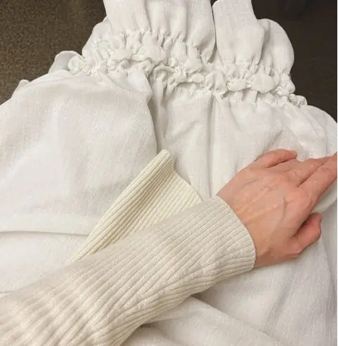 マメのニット　ベルスリーブ