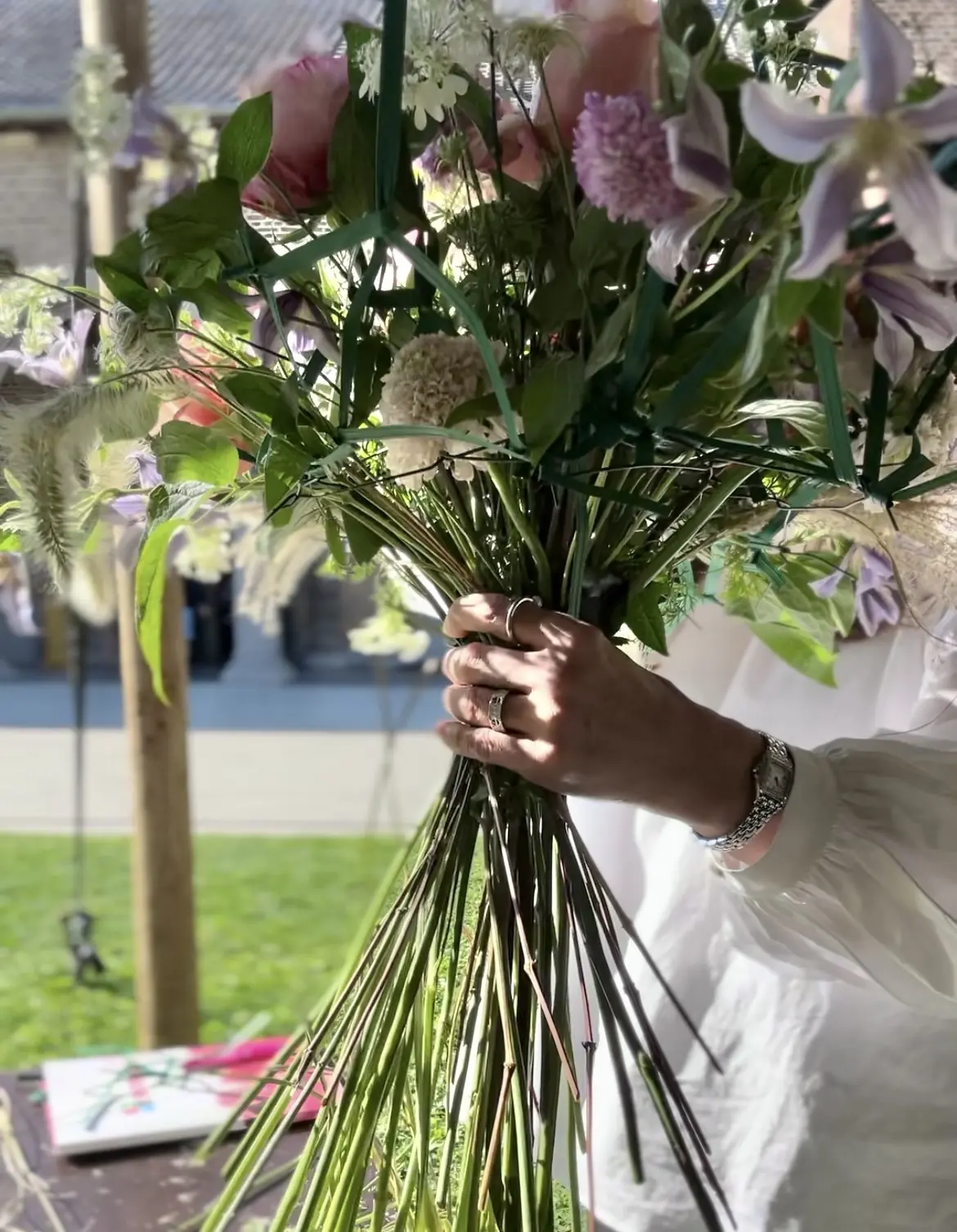 ブーケ　ブーケレッスン　ホルダーを使用したブーケ