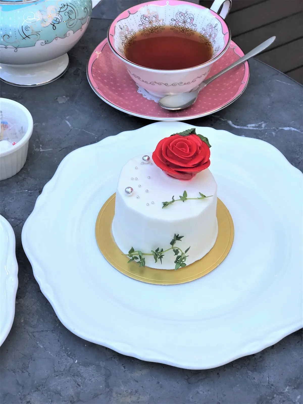 「ビズ」のスタイル映えスカートに可愛いケの画像_6