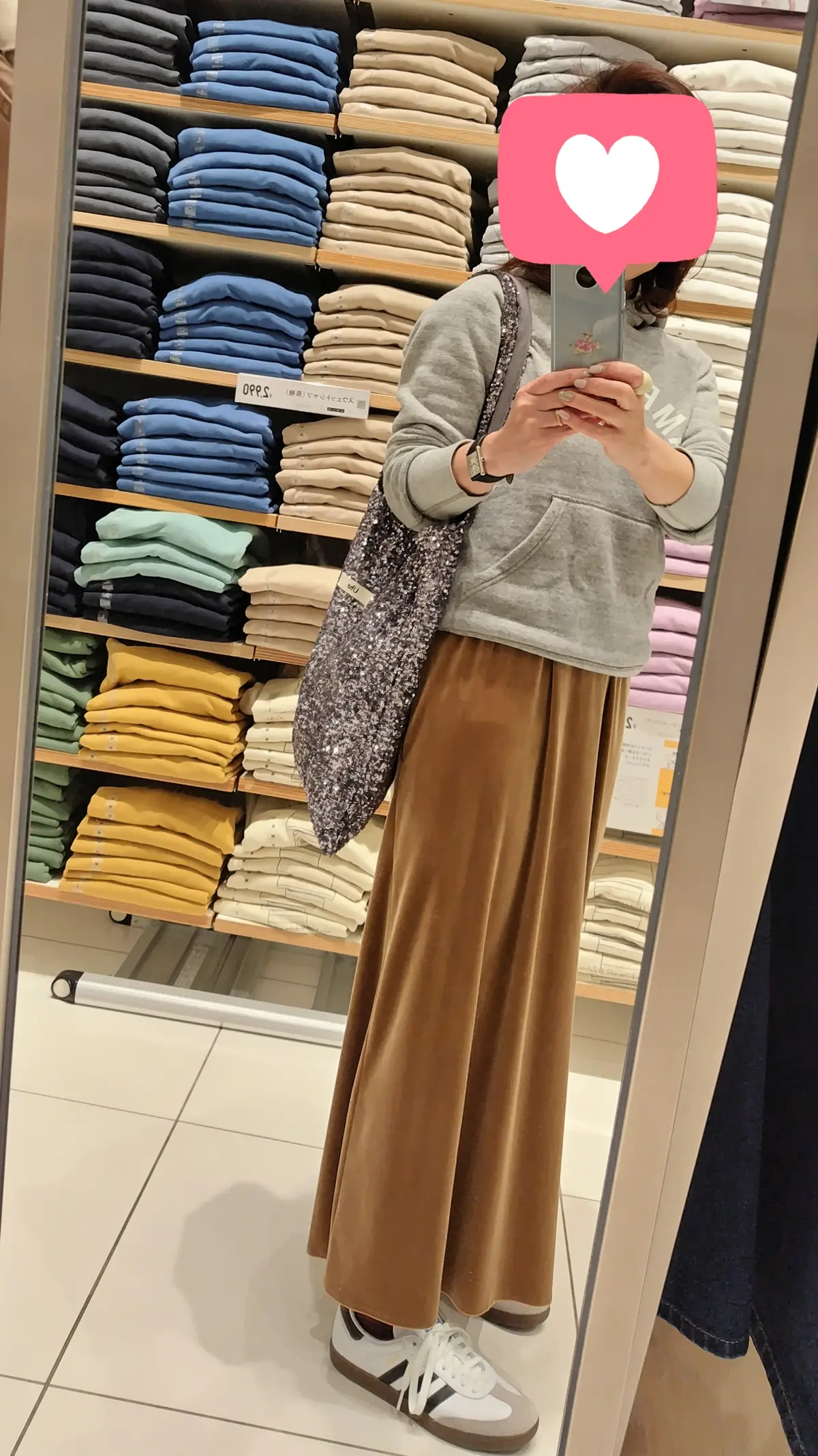 Uhr ウーア スパンコール トートバッグ adidas　SAMBA Americana ルクールブラン fred　アビステ