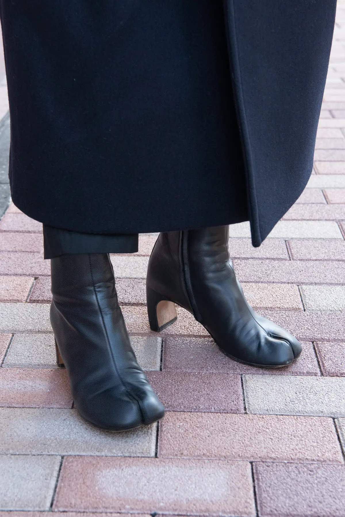 マルジェラの黒いタビブーツは2年ほど前に購入