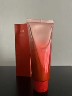 エストの優秀ボディセラムで「腕活」に目覚の画像_1